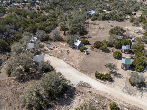 931 Sycamore Creek DR Dripping Springs TX 78620