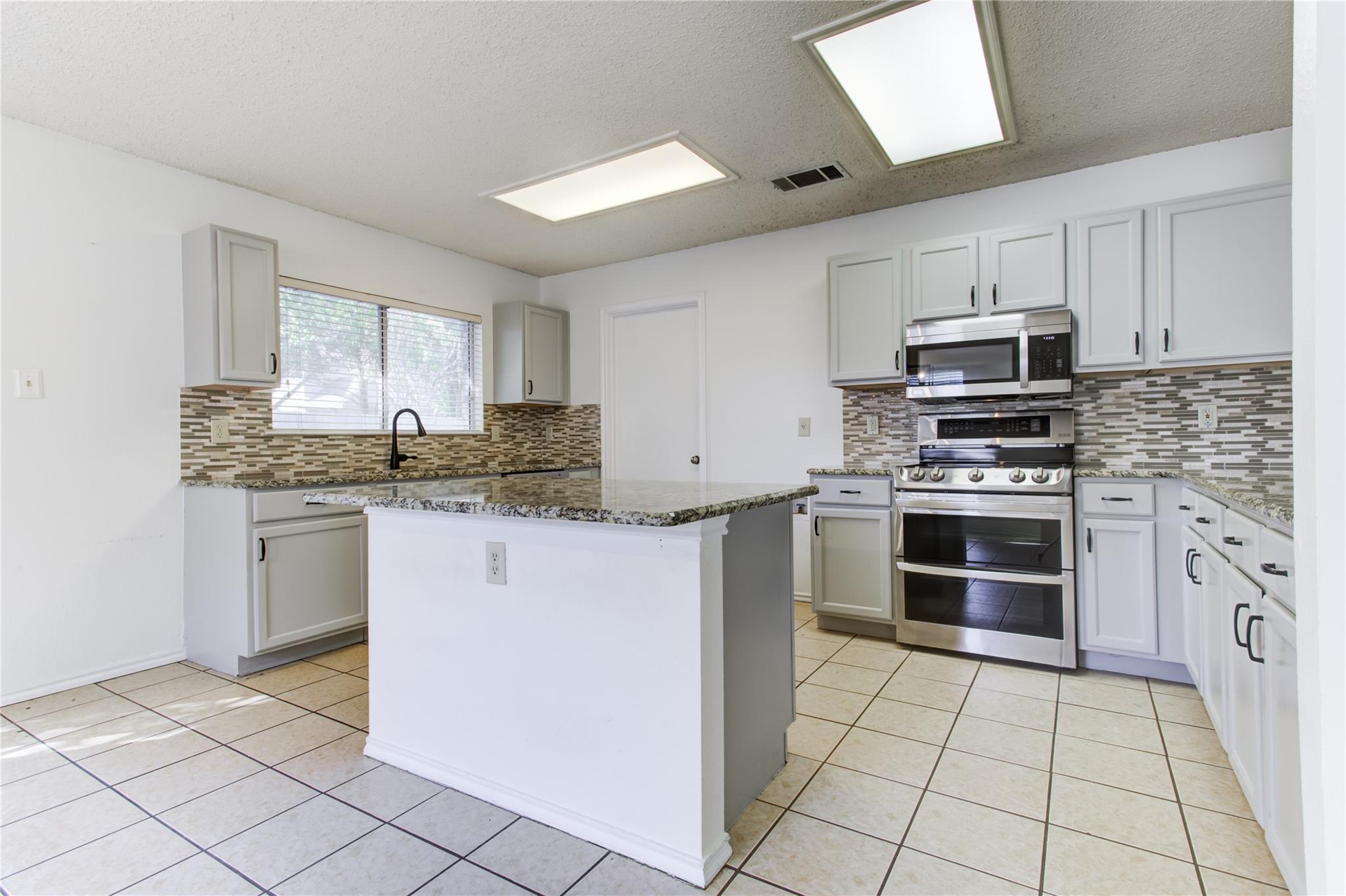 1803 Chino Valley TRL