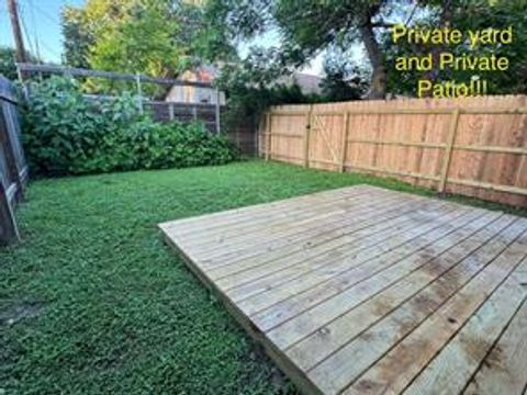 Photo of 906 E 46th ST #C, Austin, TX 78751 (MLS # 4048548)