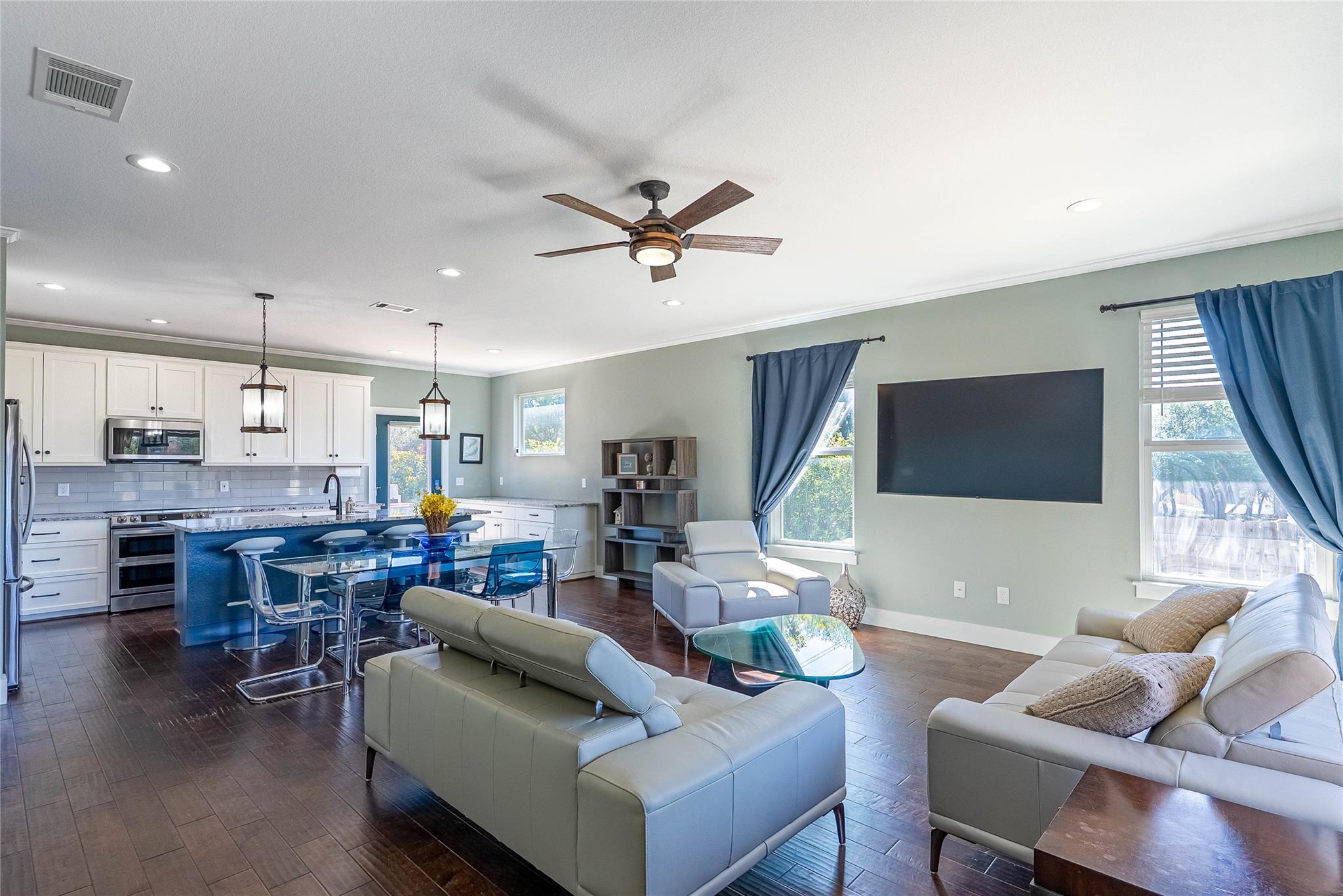 410 Summit Ridge DR N