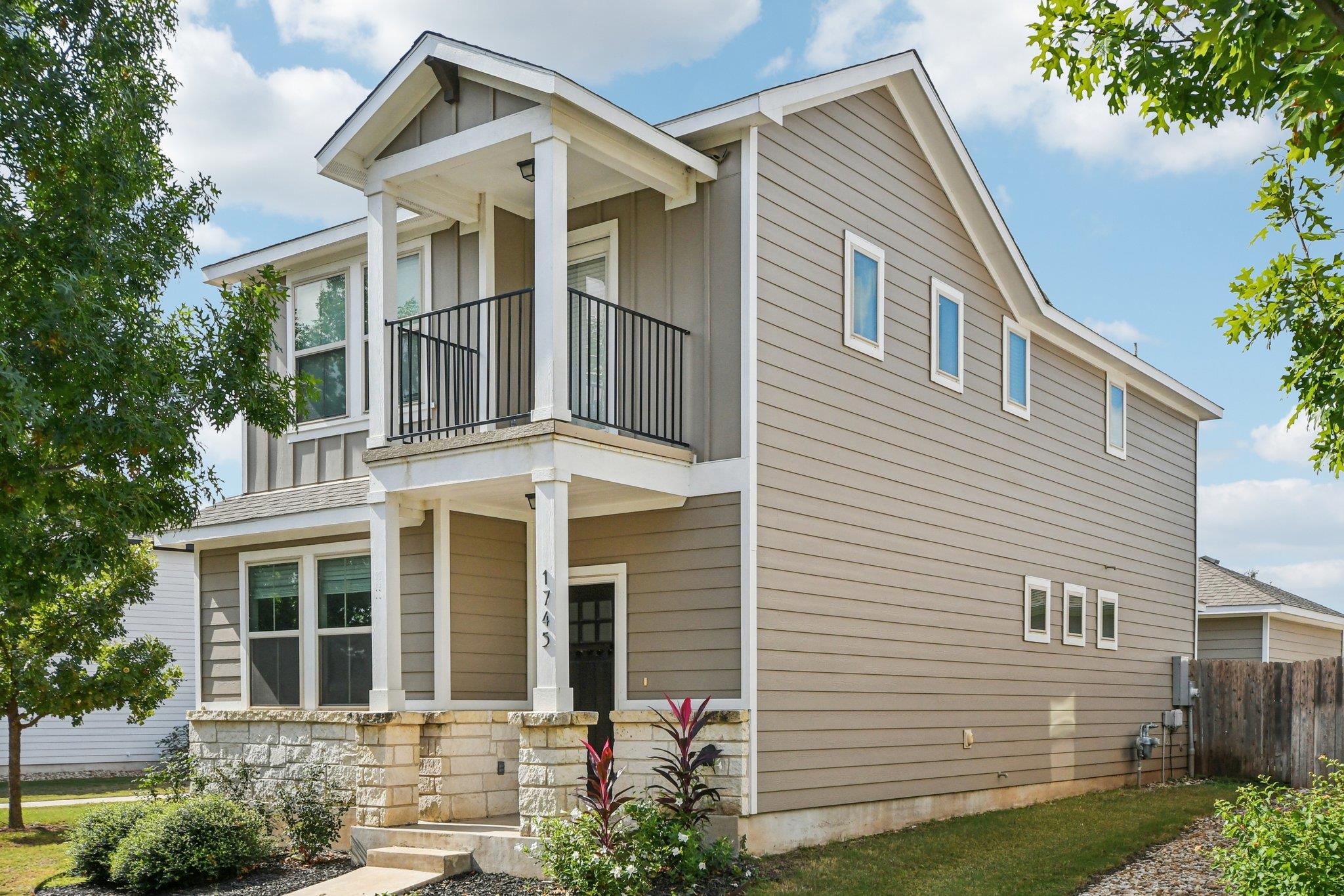 1745 Artesian Springs XING