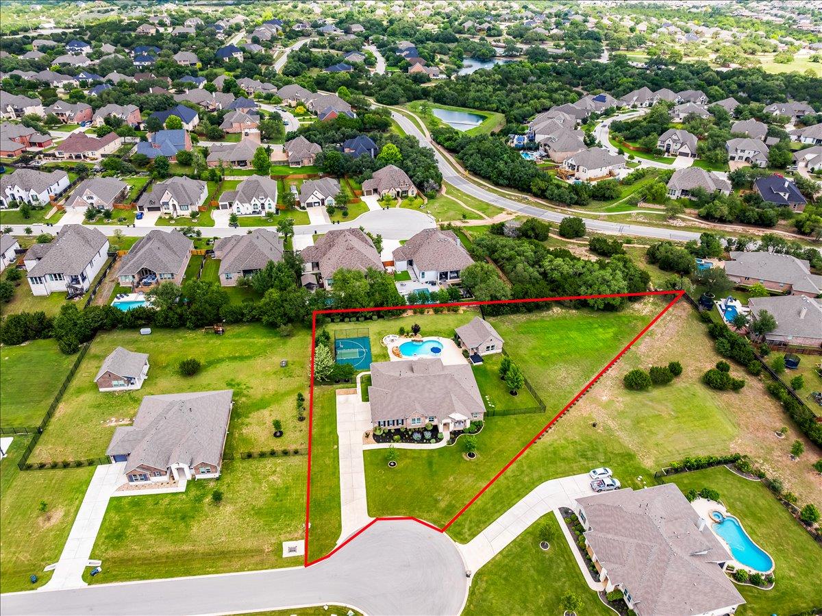 437 July Johnson DR