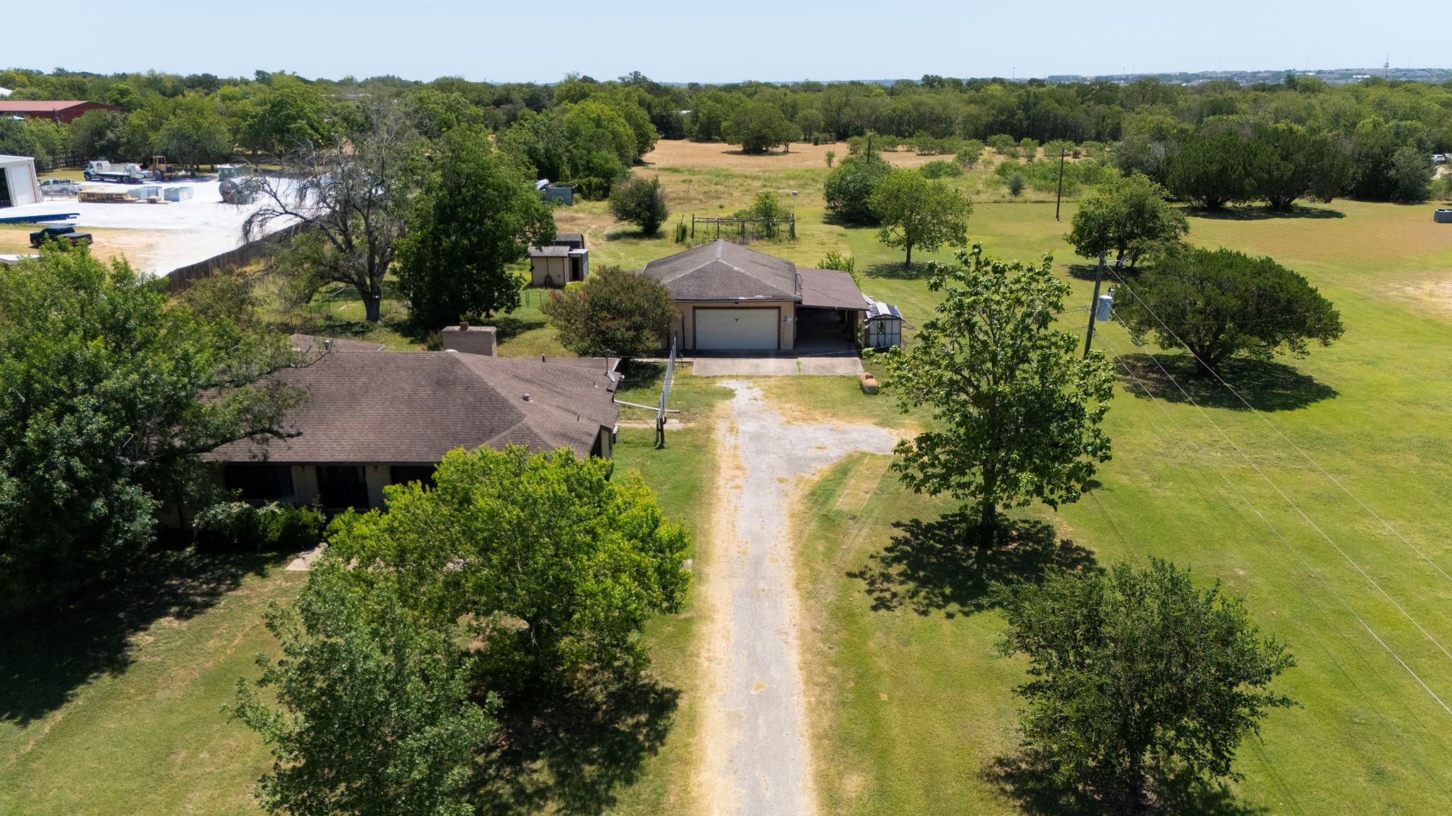 12409 Lowden LN