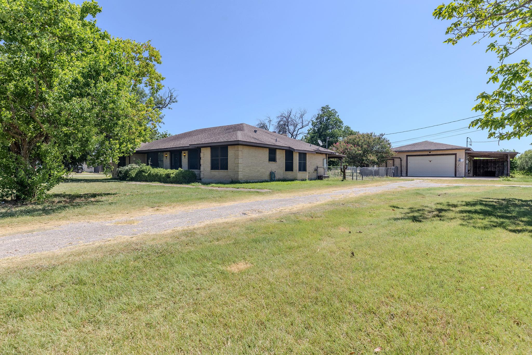 12409 Lowden LN
