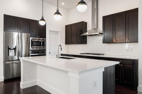 Tiny photo for 1303 Azie Morton RD #6, Austin, TX 78704 (MLS # 2591292)