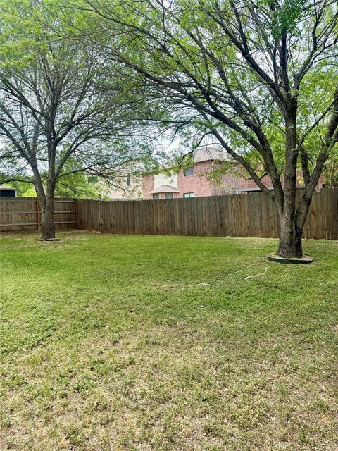 Photo of 11104 Chatam Berry LN, Austin, TX 78748 (MLS # 2111118)