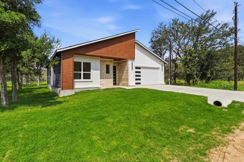 Photo of 118 Puu Waa Waa LN, Bastrop, TX 78602 (MLS # 3301798)
