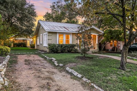 Tiny photo for 303 Ben Howell DR, Austin, TX 78704 (MLS # 9212200)
