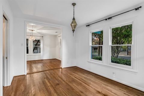 Tiny photo for 303 Ben Howell DR, Austin, TX 78704 (MLS # 9212200)
