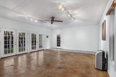 Tiny photo for 303 Ben Howell DR, Austin, TX 78704 (MLS # 9212200)