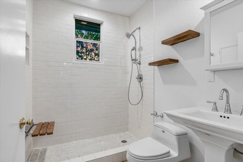 Tiny photo for 303 Ben Howell DR, Austin, TX 78704 (MLS # 9212200)