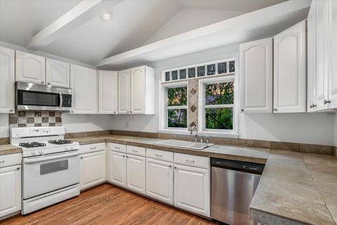 Tiny photo for 303 Ben Howell DR, Austin, TX 78704 (MLS # 9212200)