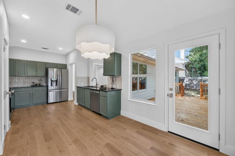 Tiny photo for 5706 Pecanwood LN, Austin, TX 78749 (MLS # 7700025)