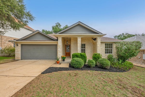 5706 PECANWOOD LN, AUSTIN, TX 78749 - Image d7de9352a4ca09d3dc1af68d3a5efc1c/636300053