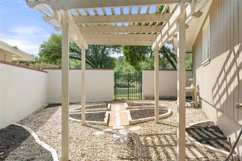 Tiny photo for 4607 Balcones DR, Austin, TX 78731 (MLS # 8672441)