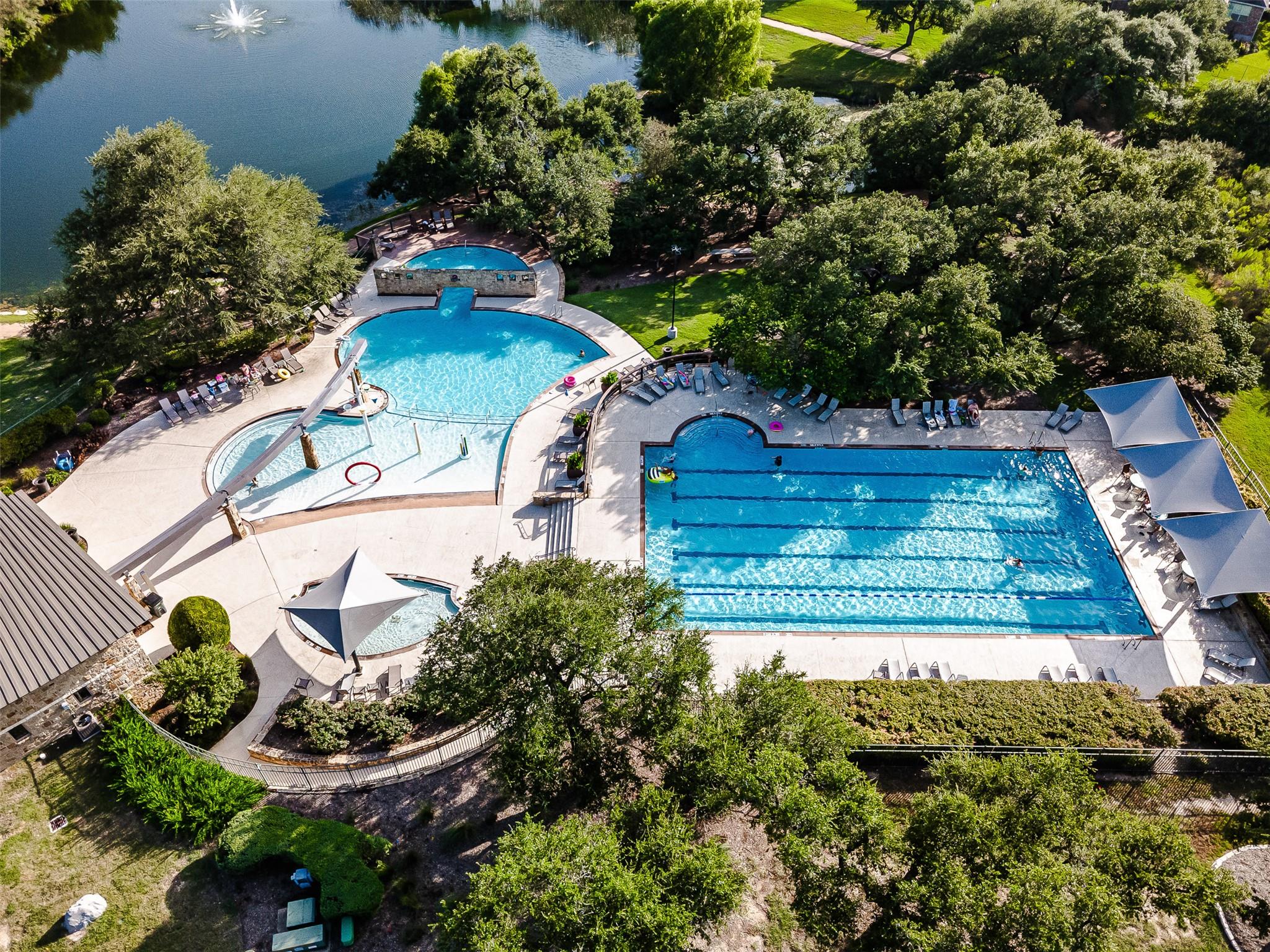 113 Courtland CIR 12