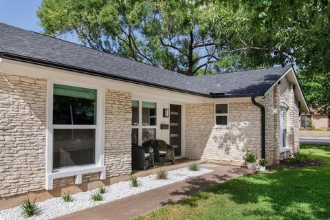 Photo of 2608 Coatbridge DR, Austin, TX 78745 (MLS # 5491228) Photo of 2608 Coatbridge DR, Austin, TX 78745 (MLS # 5491228)