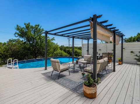 Photo of 400 Hunt LN, Buda, TX 78610 (MLS # 9766660)