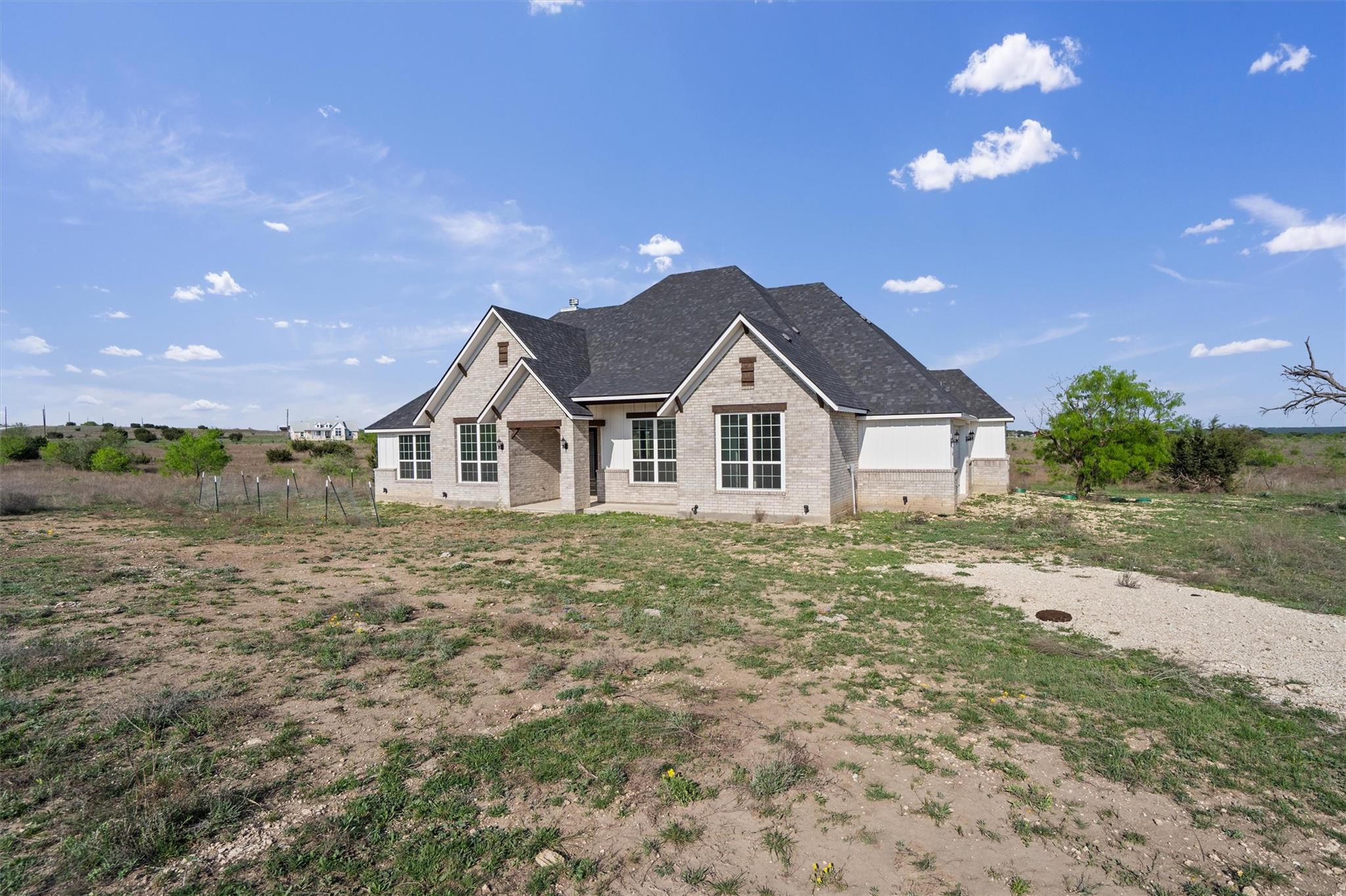 1208 County Road 2337 RD