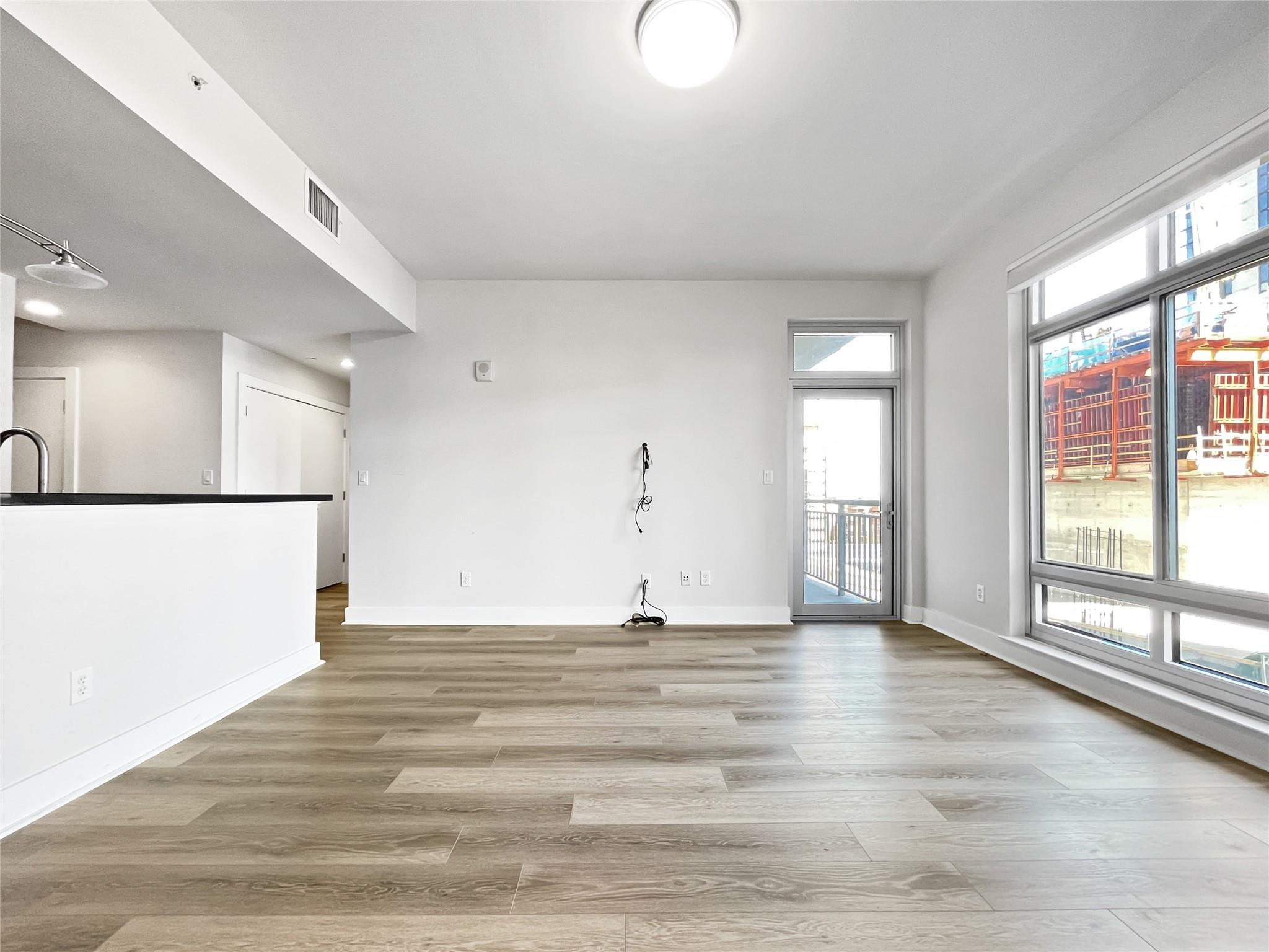 603 Davis ST 1108