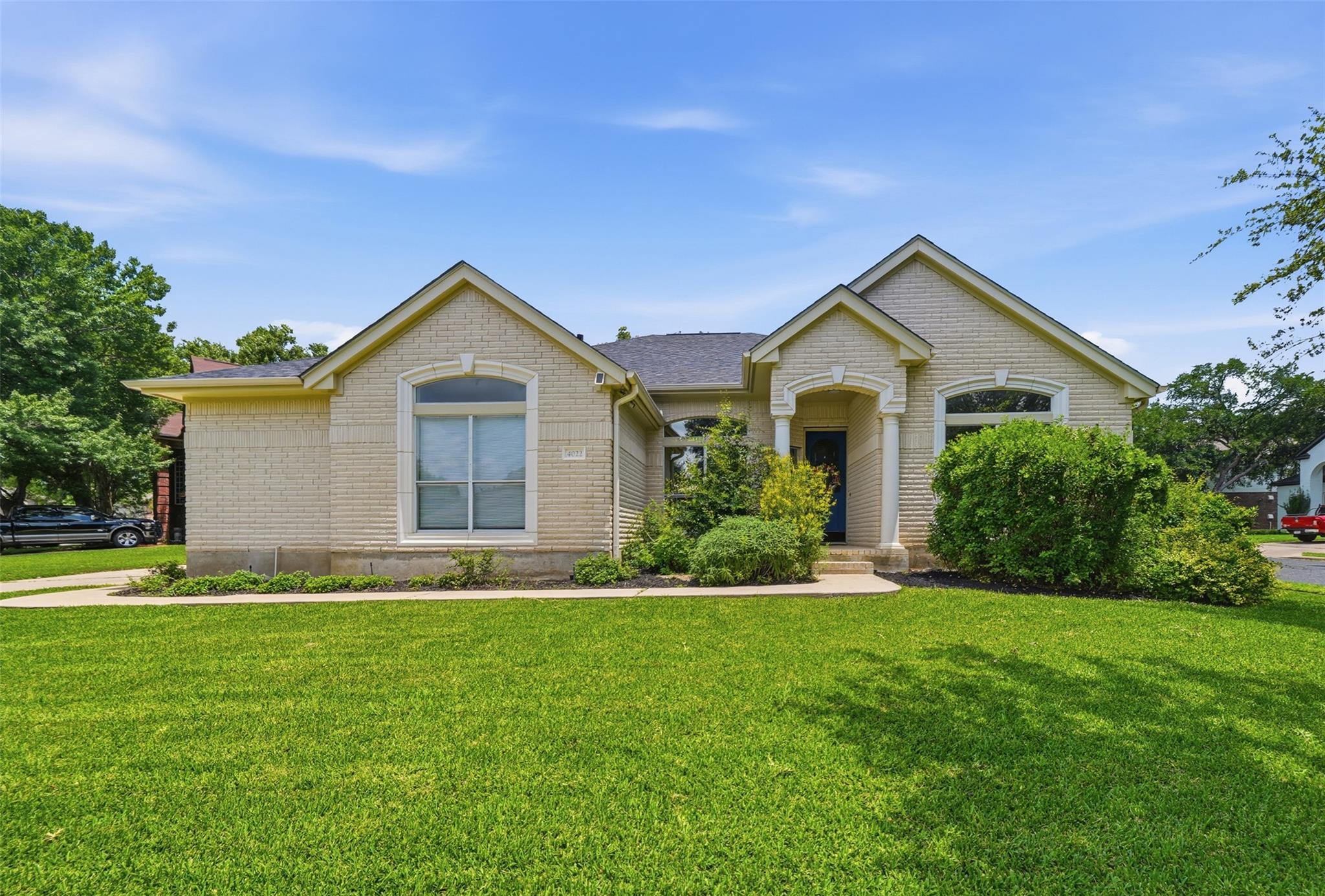 4022 Honey Bear LOOP