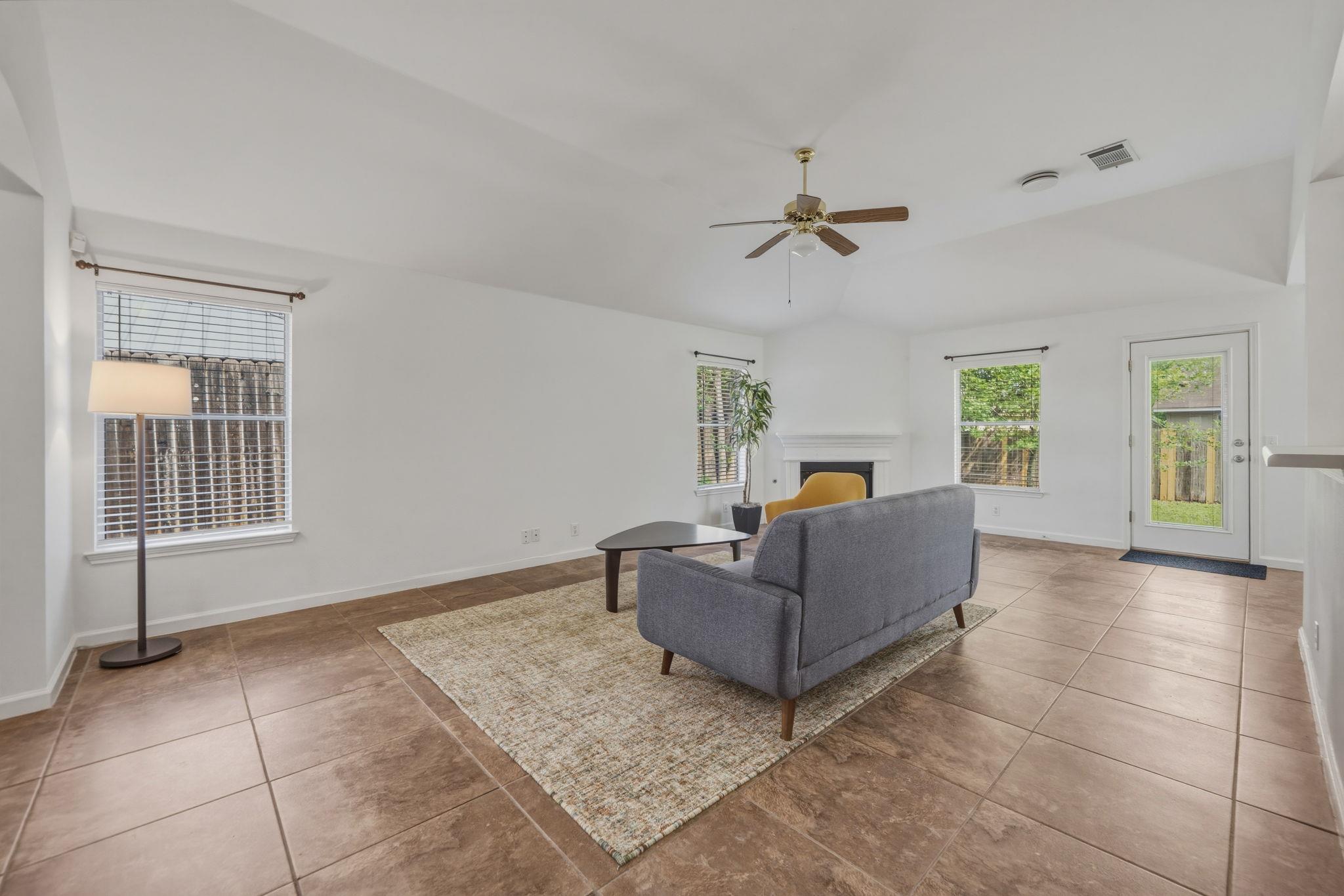 1590 Brandi CIR