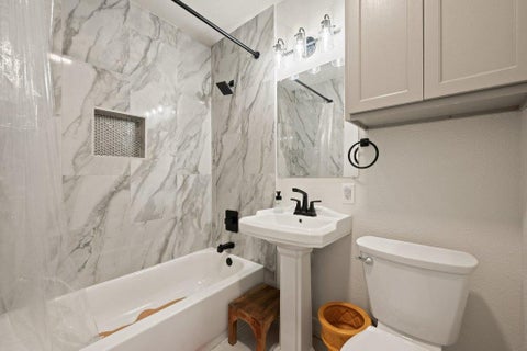Tiny photo for 5714 Avenue D, Austin, TX 78752 (MLS # 5719727)