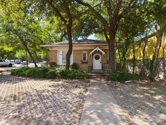 1101 W 22ND 1/2 ST, AUSTIN, TX 78705 - Image d81facb87f86145e4d3e35107882ffc0/2255658917