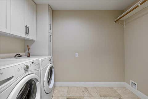 Tiny photo for 25207 Lake View DR, Spicewood, TX 78669 (MLS # 6390644)