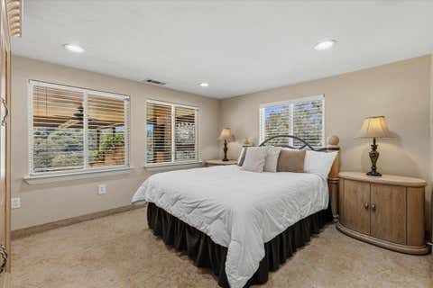 Tiny photo for 25207 Lake View DR, Spicewood, TX 78669 (MLS # 6390644)