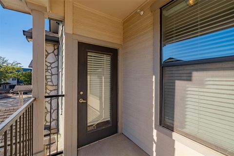 Photo of 8515 S Interstate 35 RD #06210, Austin, TX 78744 (MLS # 9438497)