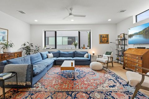 Photo of 3406 E 17th ST #8, Austin, TX 78721 (MLS # 4092683)
