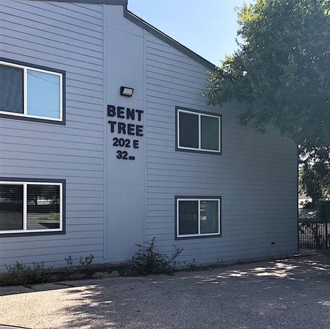 Photo of 202 E 32 ST #6, Austin, TX 78705 (MLS # 8378225)
