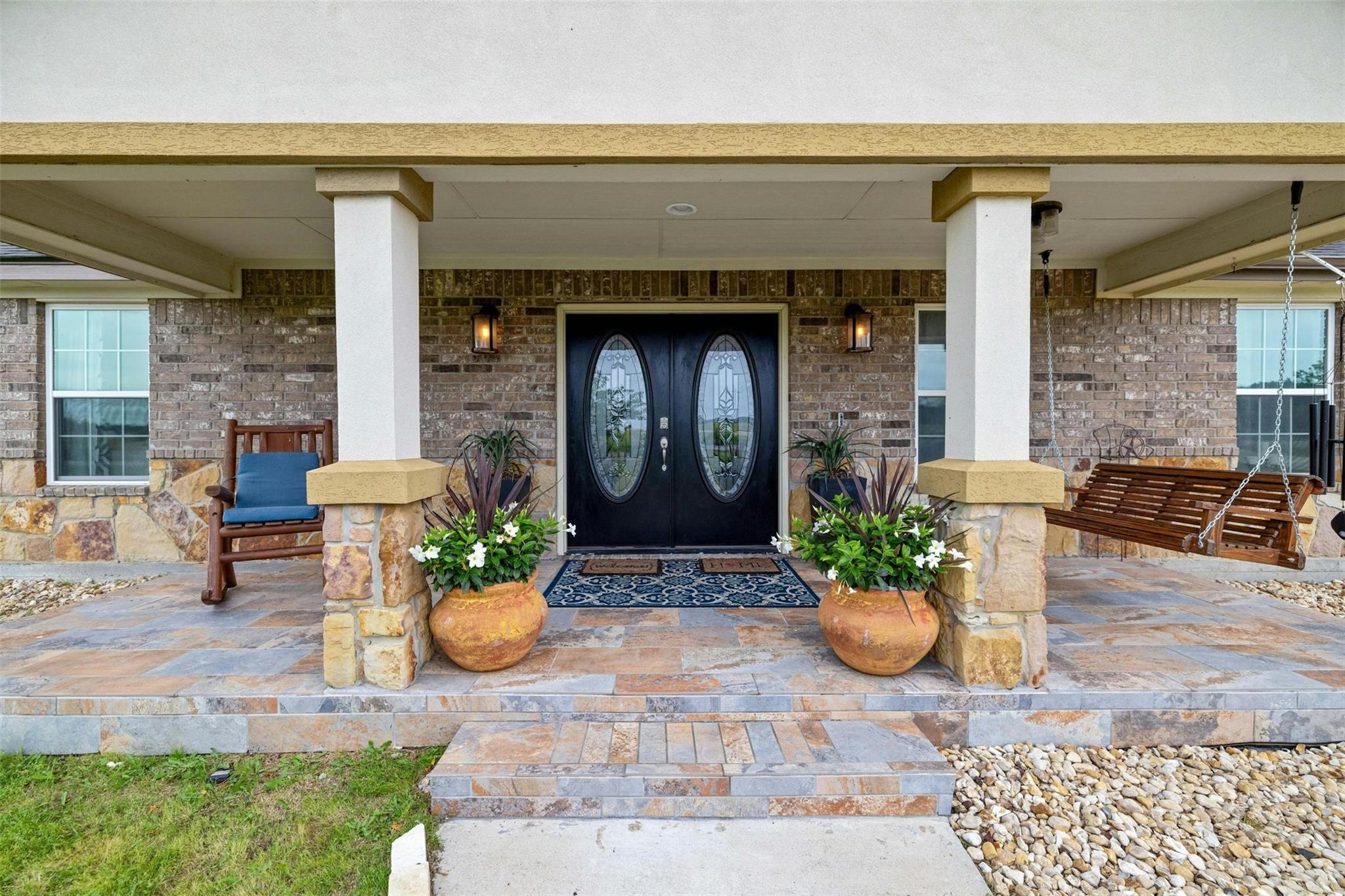 4445 W Amity RD