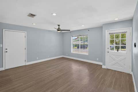 Tiny photo for 8602 Colonial DR, Austin, TX 78758 (MLS # 5039807)
