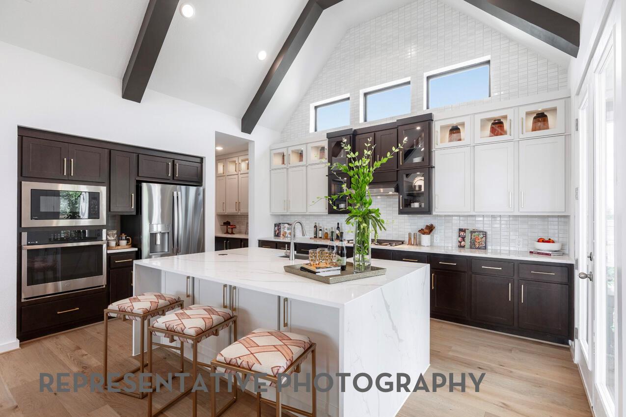 1368 Cypress Paul ST