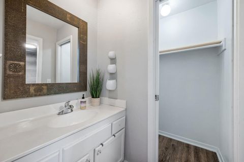 Tiny photo for 4 Casa Verde, Lakeway, TX 78734 (MLS # 1679258)