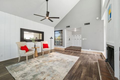 Tiny photo for 4 Casa Verde, Lakeway, TX 78734 (MLS # 1679258)