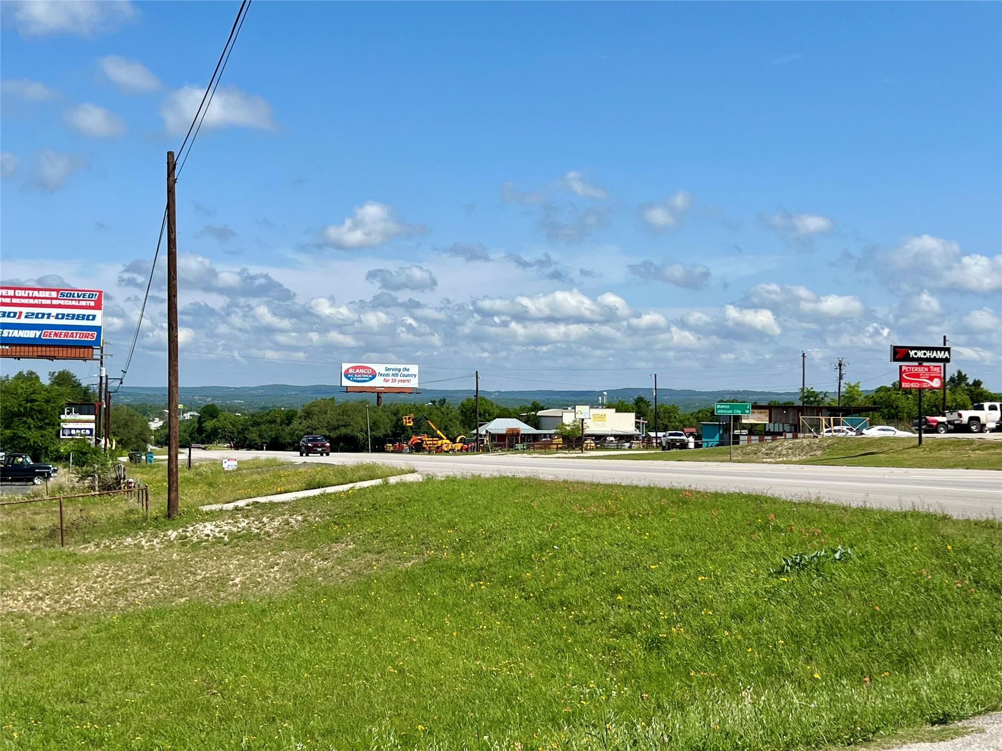 1698 S US Hwy 281 Highway S