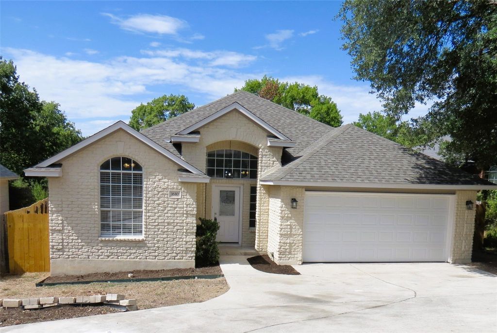 Photo of 1610 Ramona CIR, San Marcos, TX 78666 (MLS # 2231727)