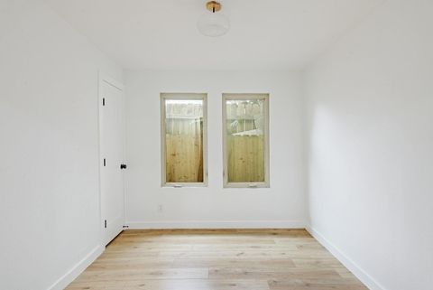 Tiny photo for 2404 Santa Rita ST, Austin, TX 78702 (MLS # 5624295)