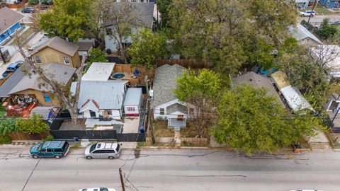 Tiny photo for 2404 Santa Rita ST, Austin, TX 78702 (MLS # 5624295)