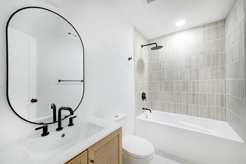 Tiny photo for 2404 Santa Rita ST, Austin, TX 78702 (MLS # 5624295)