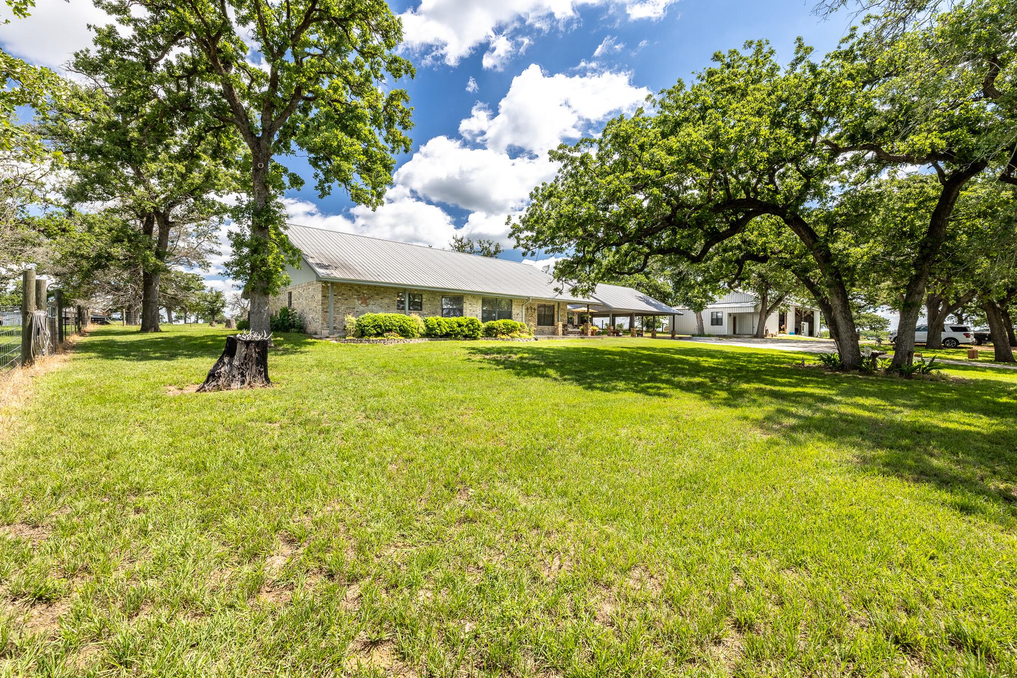 6589 State Highway 304