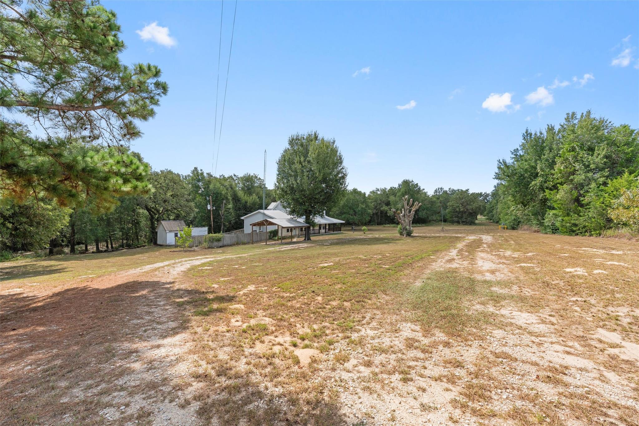 10520 N Highway 77