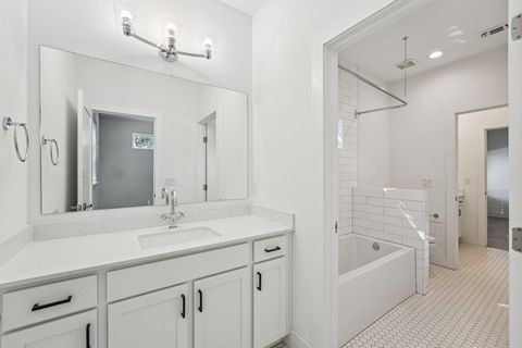 Tiny photo for 739 Gunter ST #1, Austin, TX 78702 (MLS # 6439466)