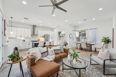 Photo of 739 Gunter ST #1, Austin, TX 78702 (MLS # 6439466)