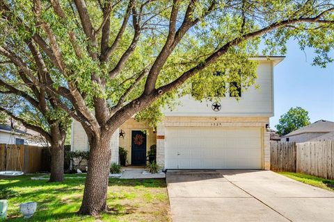 Tiny photo for 7529 Cats Eye LN, Austin, TX 78747 (MLS # 2965272)