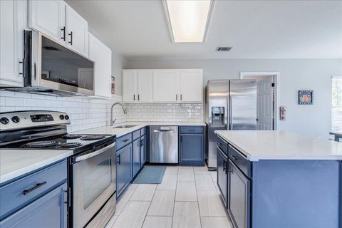 Tiny photo for 7529 Cats Eye LN, Austin, TX 78747 (MLS # 2965272)