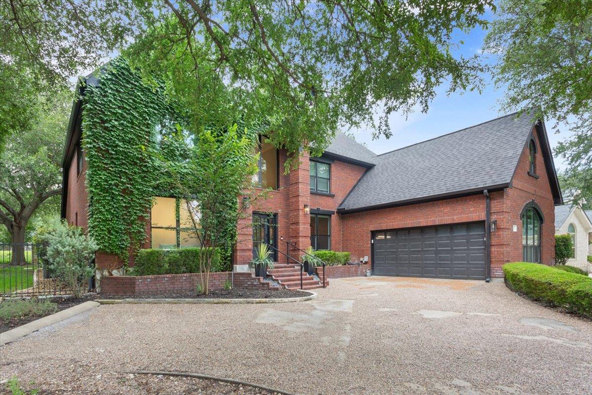 30108 Torrey Pines CIR